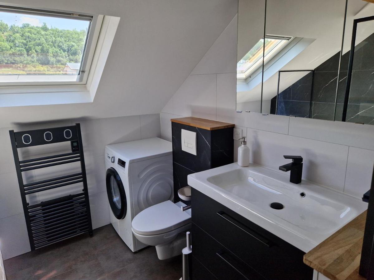 Appartement F2 A 1Mn Du Lac 安菲翁·莱斯·班恩斯 外观 照片